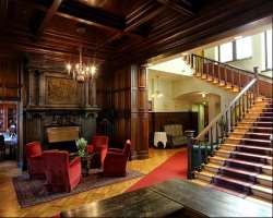 However, the club is beautifully decorated with a However, the club is beautifully decorated with a top-quality interior and if you don't believe in ghosts, it is a perfect place for organizing partie